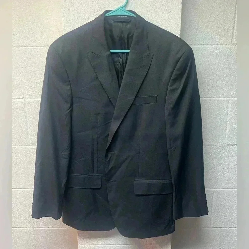 Gray suit/blazer